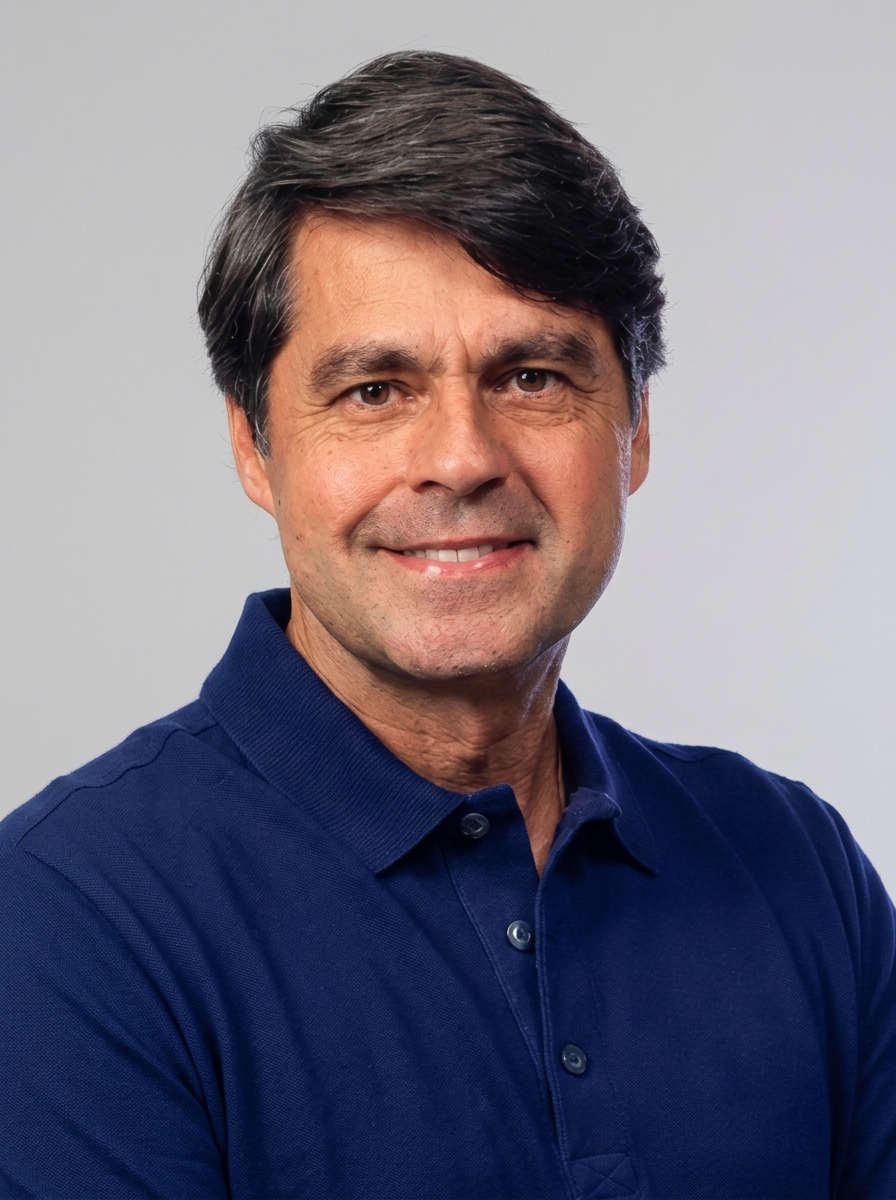 Retrato institucional de Paulo Câmara